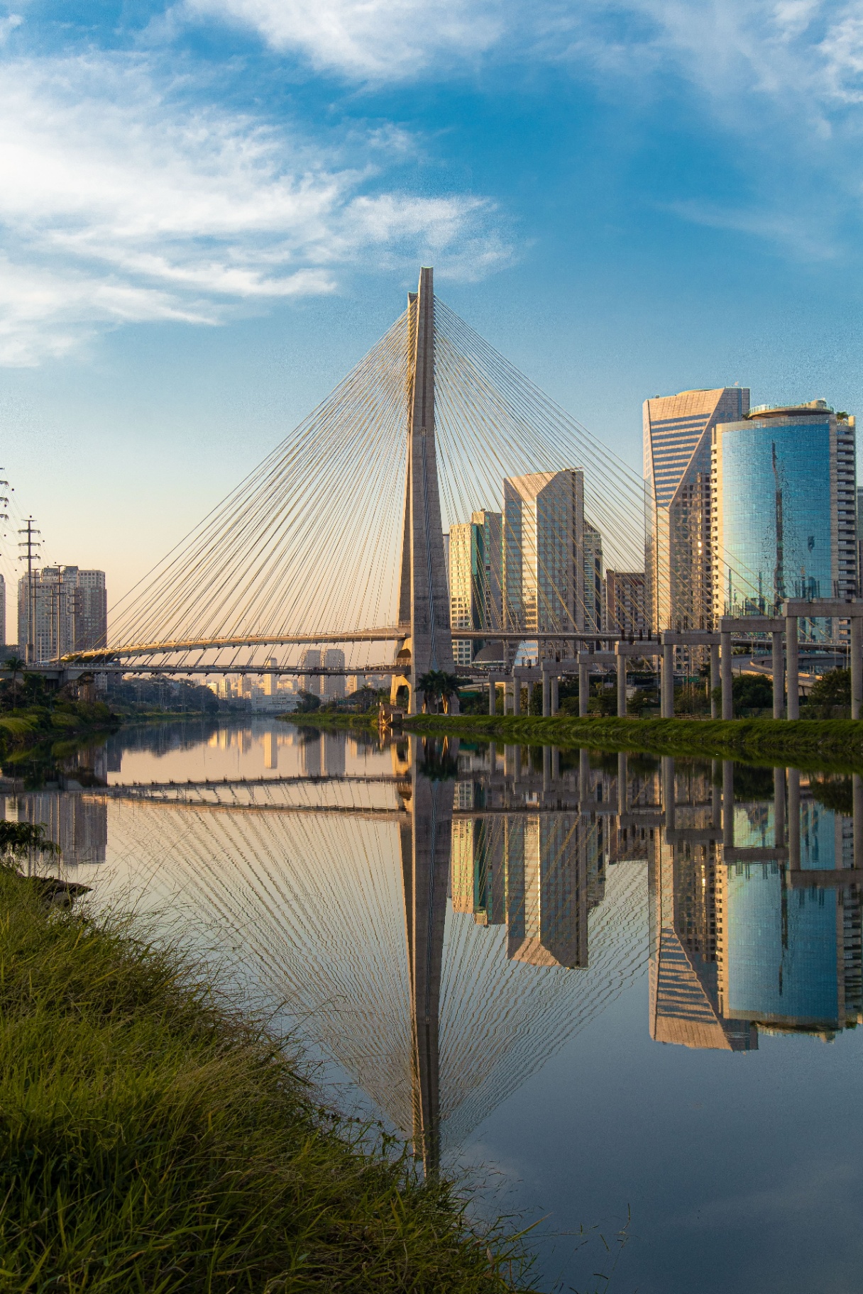 Ponte Estaiada Octávio Frias de Oliveira — São Paulo